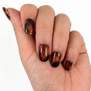 Amber Noir